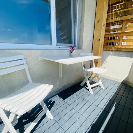 1 Bedroom Ap Seaview Peace And Quiet Daire
